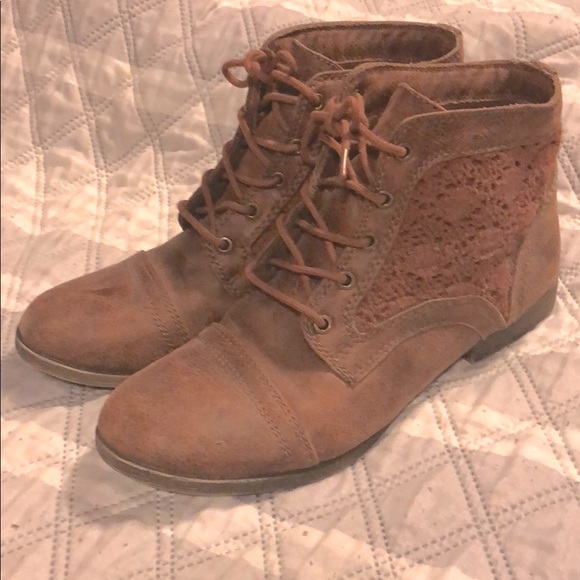 Leather crochet boots - Picture 6 of 6